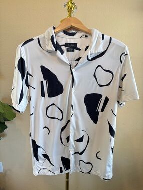 Porter & Ash Men’s M Kinetic Stretch Button Shirt Cream/Black Print Short Sleeve